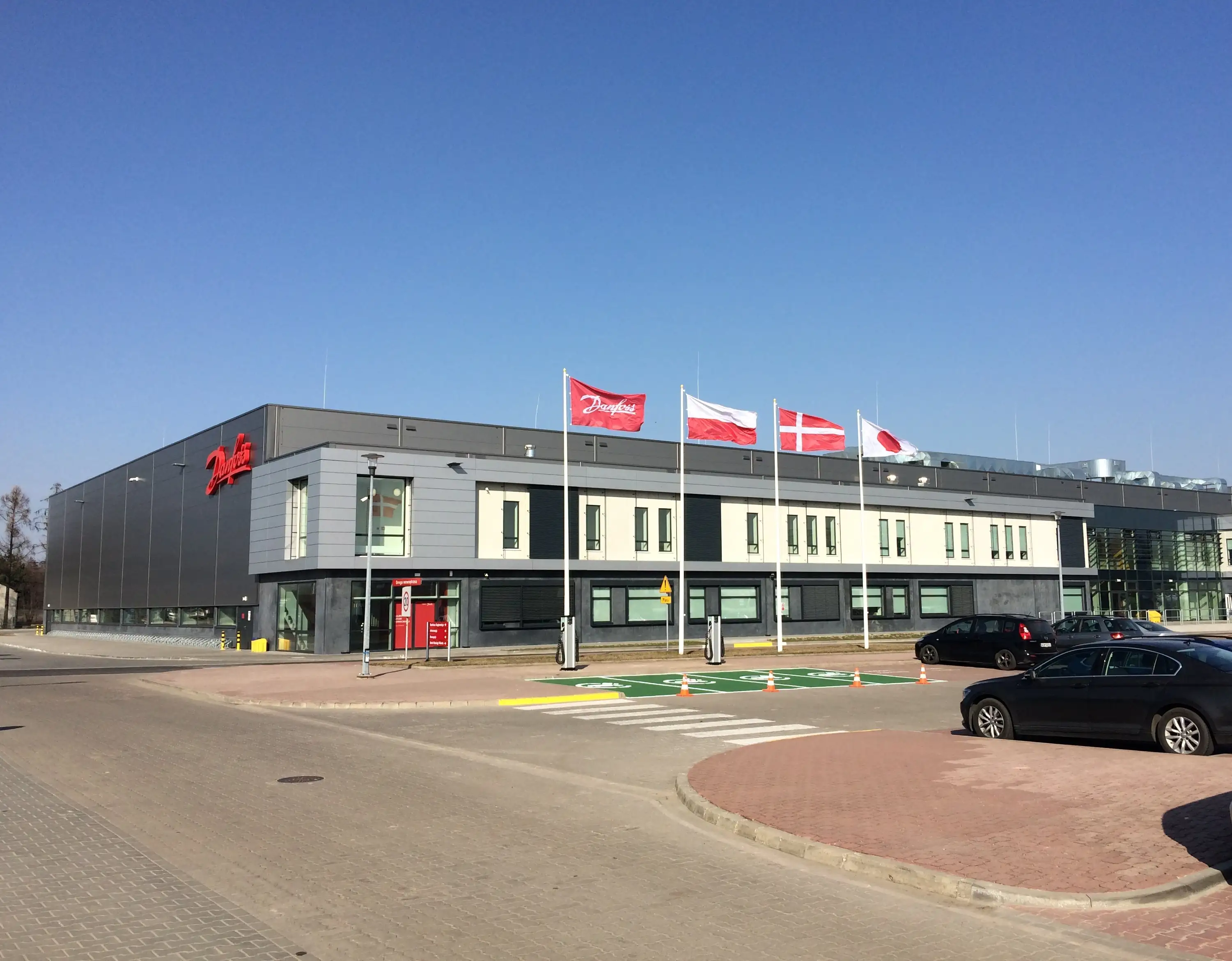 Učesnici internacionalnog samita "EER Summit for Industrial Refrigeration’s Distributors 2022"